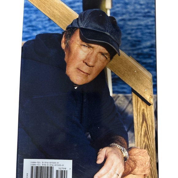 James Patterson 'Double Cross' Book - Picture 4 of 4